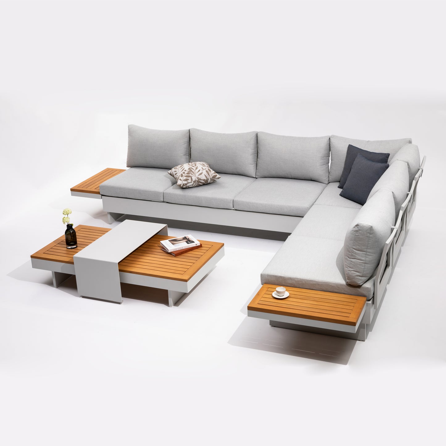 Molise II – Modular Aluminum Outdoor Sofa Set for 6, Gen 2 with Acacia Wood Accent Tables