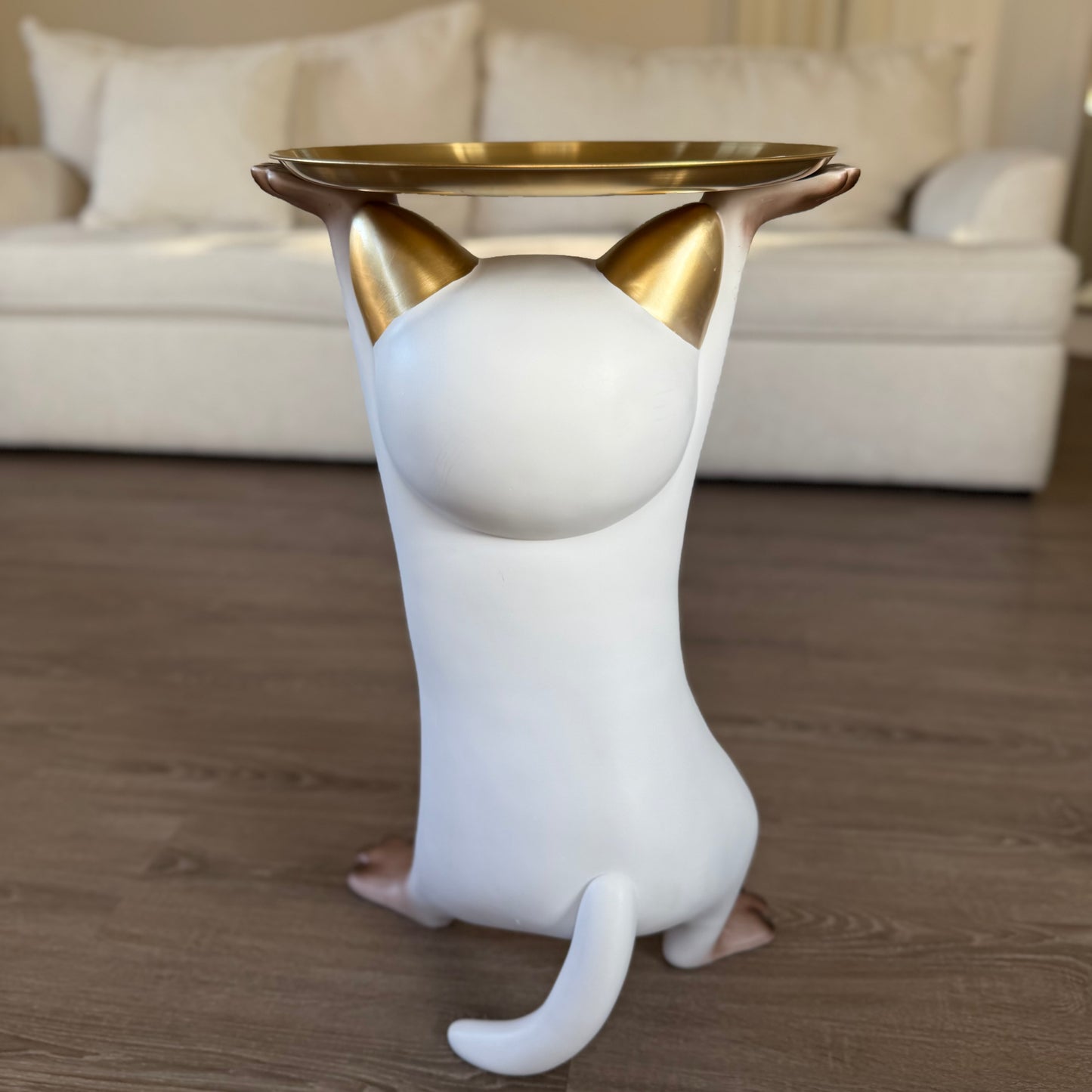 Modern Resin Cat Side Table with Gold Tray – Decorative Floor Figurine End Table