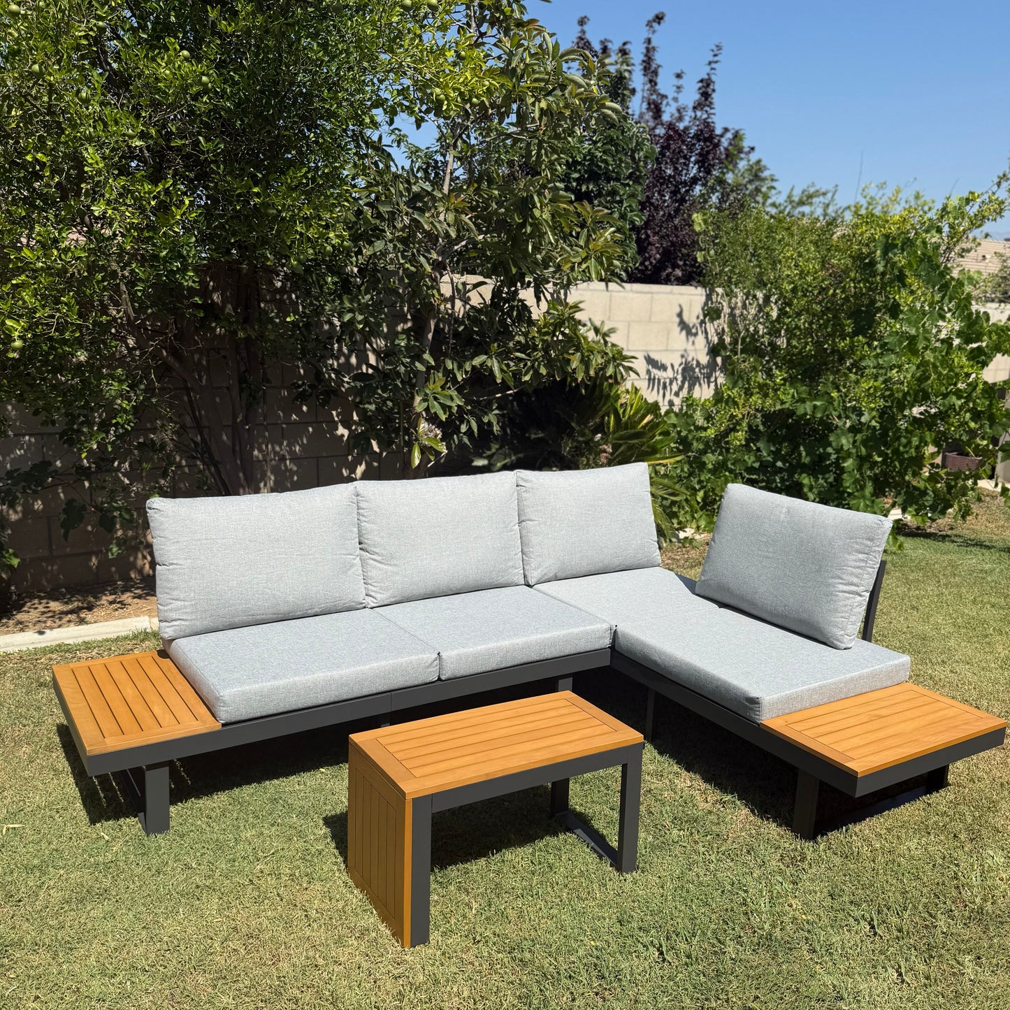 Outdoor Acacia Wood Sectional Sofa Set with Cushions & Side Table – Seats 4